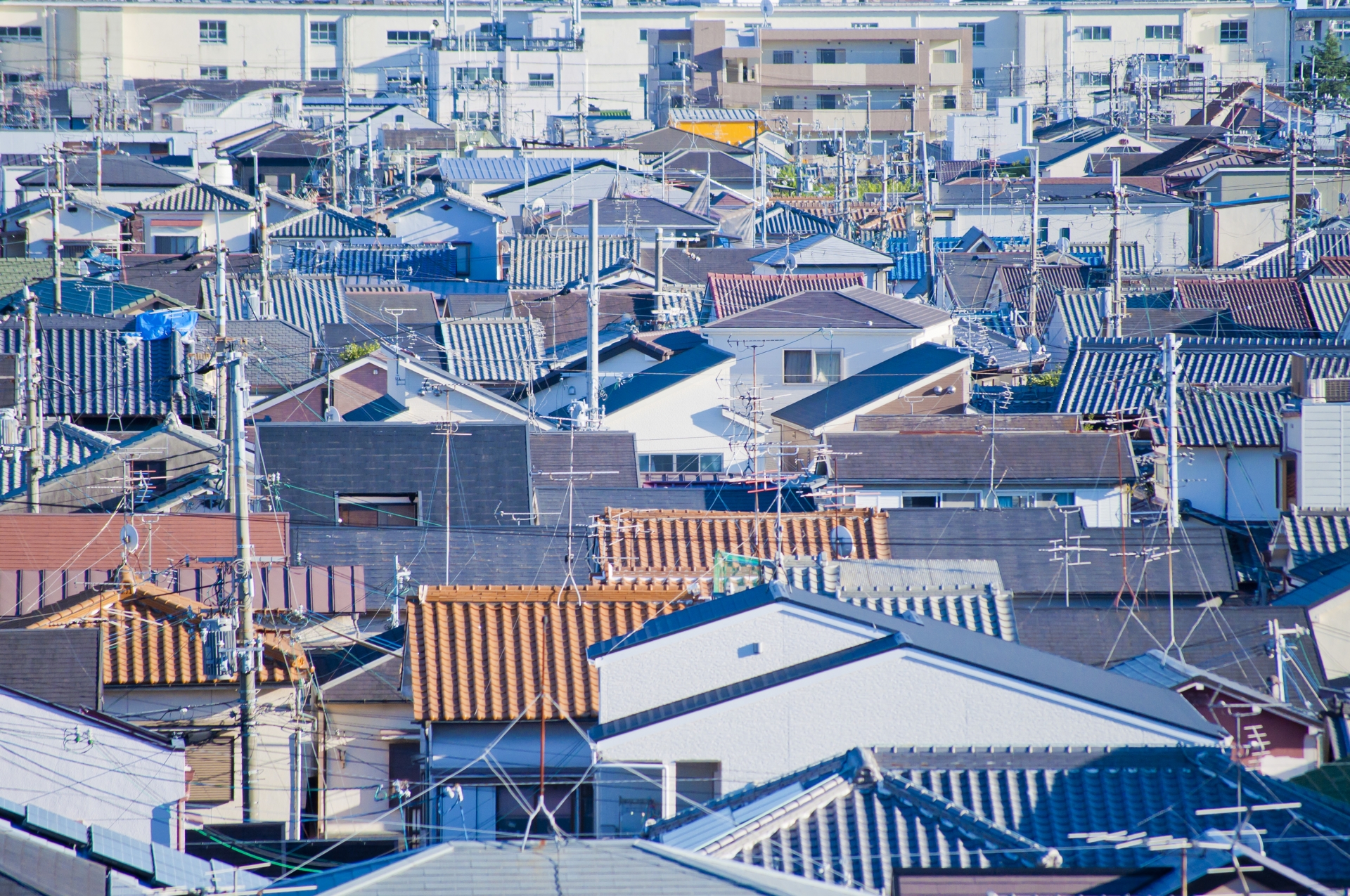 空き家のある街並みイメージ