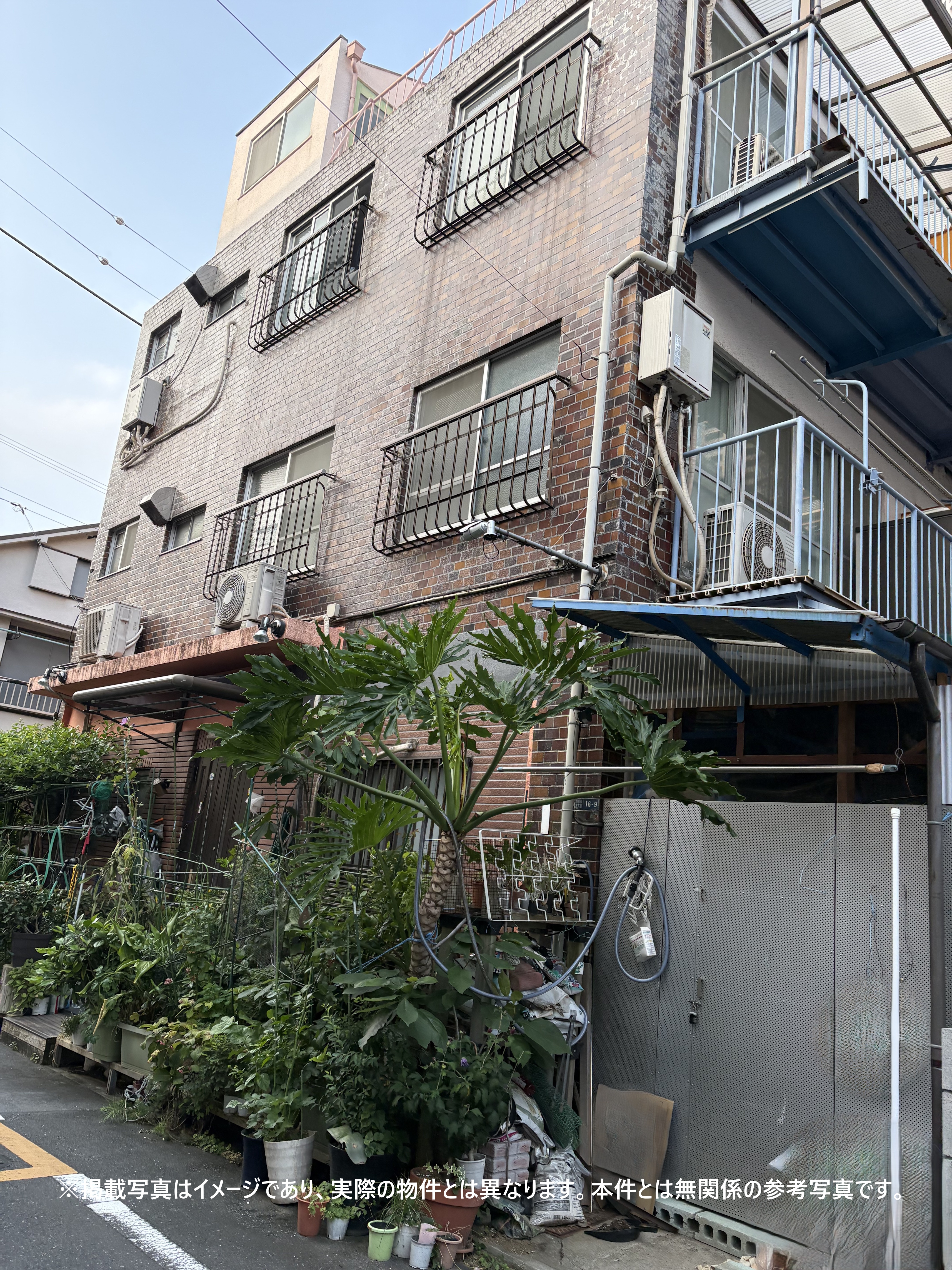台東区根岸の借地権付き戸建てを居住中のまま売却成功